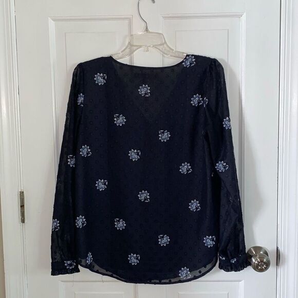LOFT textured floral print blouse size S - Picture 6 of 9